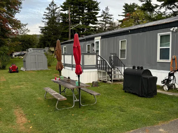 13 Seminole Dr, North Adams, MA 01247