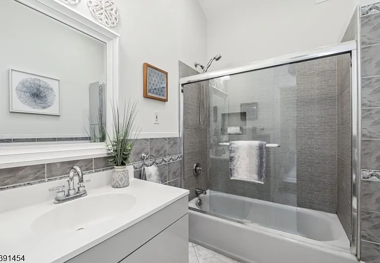 63 Whitney Dr — Photo 11