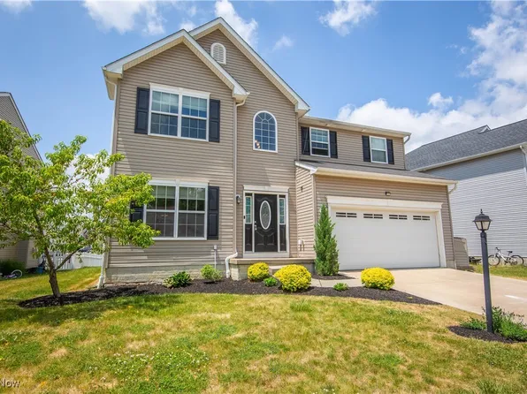 10382 Redbud Dr, Aurora, OH 44202