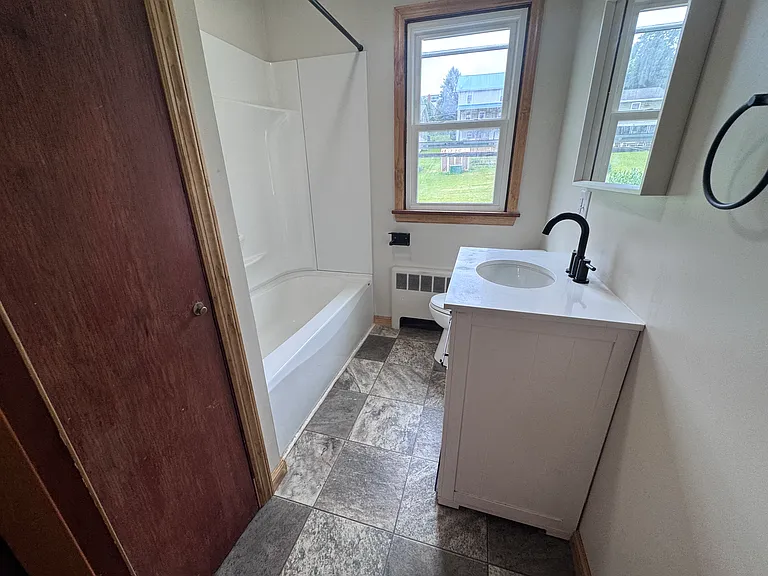 440 Spruce St #2 — Photo 22