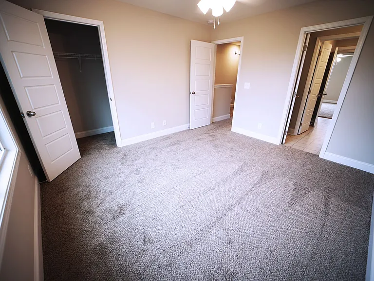 220 Drayton Dr — Photo 27