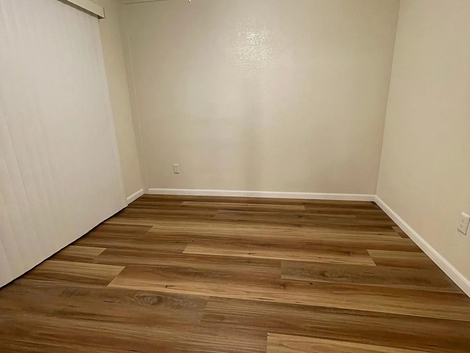 3 bed, $3,000 — Photo 3