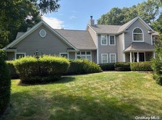 4 Framingham Ln, Shoreham, NY