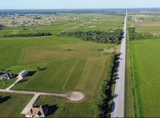 1793 Apache Trl, Angleton, TX 77515