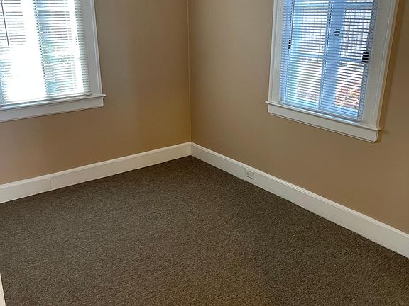 3rd image of 48 Maple Ave