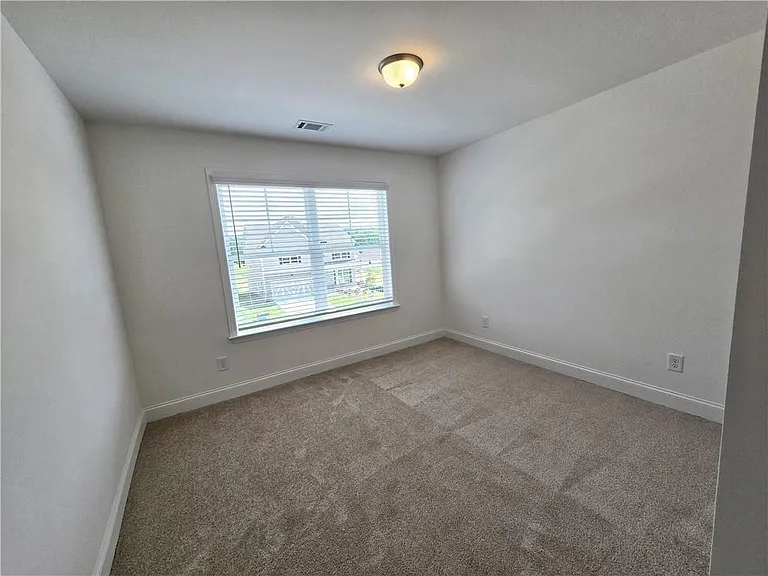 7372 Rocklin Ln — Photo 26
