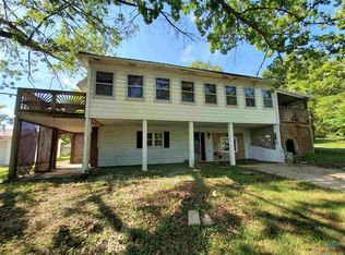 20551 Redwood Dr, Warsaw, MO 65355