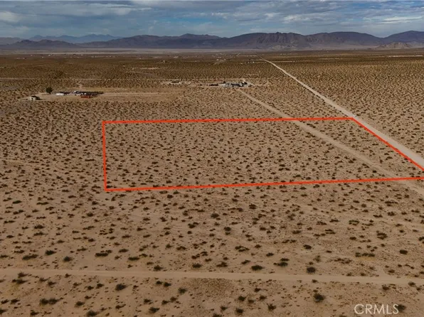 715 Northside Rd, Lucerne Valley, CA 92356