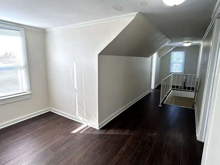 1212 Fisher St — Photo 7