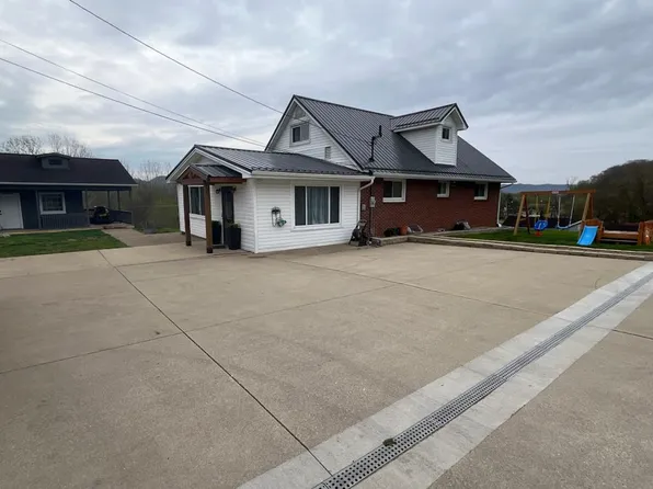 29D Stockham Hill Rd, West Portsmouth, OH 45663
