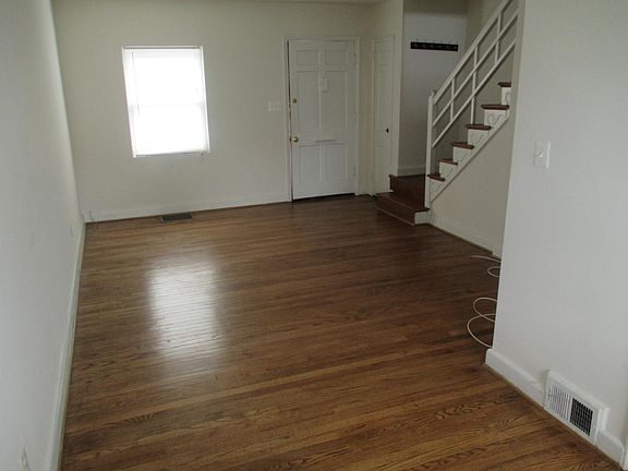 5th image of 405 Mount Vernon Ave