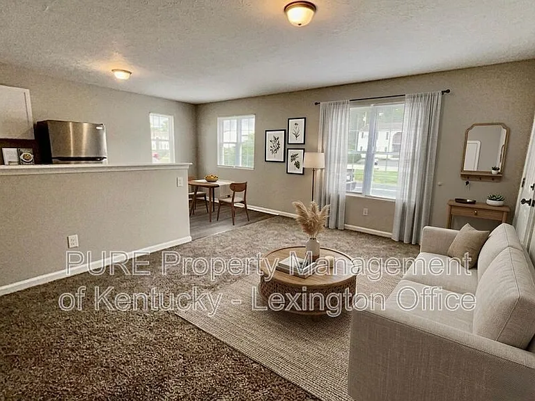 133 Grinder Ct — Photo 3
