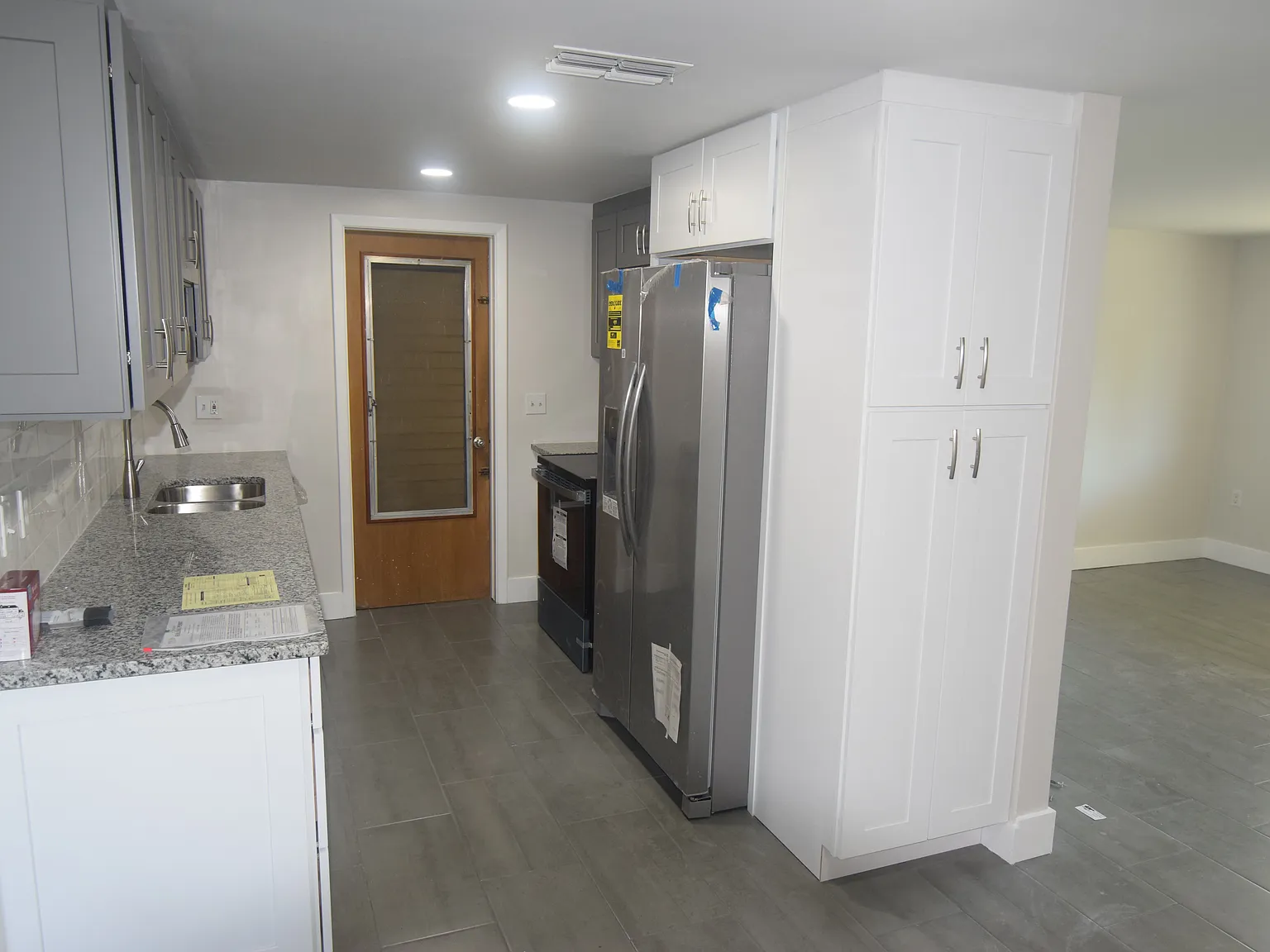 2 bed, 1128 sqft, $1,800 — Photo 4