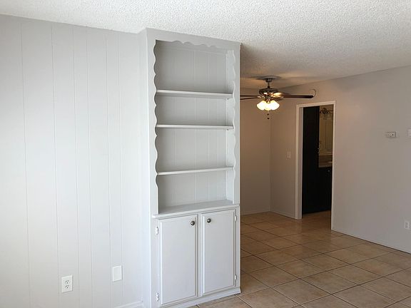 2nd image of 4026 Wabash Ave #3