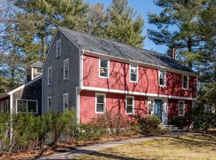32 Old County Rd, Hingham, MA 02043