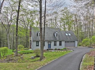 7 Stonebridge Way, Tyringham, MA 01264