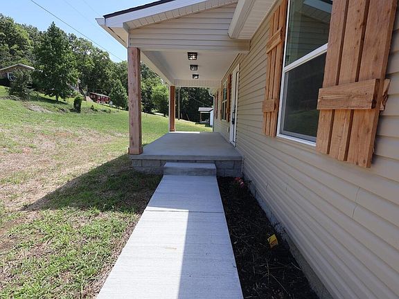 2nd image of 15 Wilkerson Hollow Ln