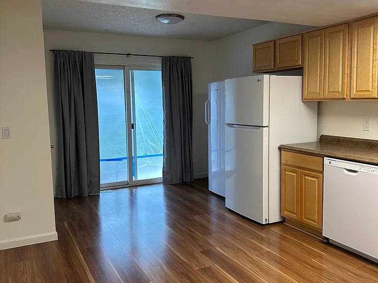 3725 Chaffee Cir — Photo 5