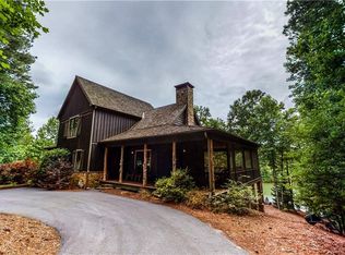522 Riverstone Dr, Salem, SC 29676