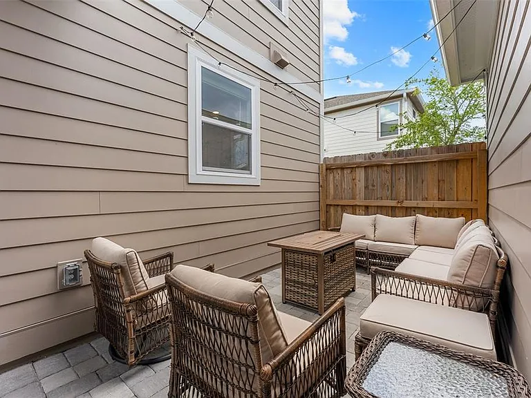 6475 Trailblaze Bnd — Photo 21