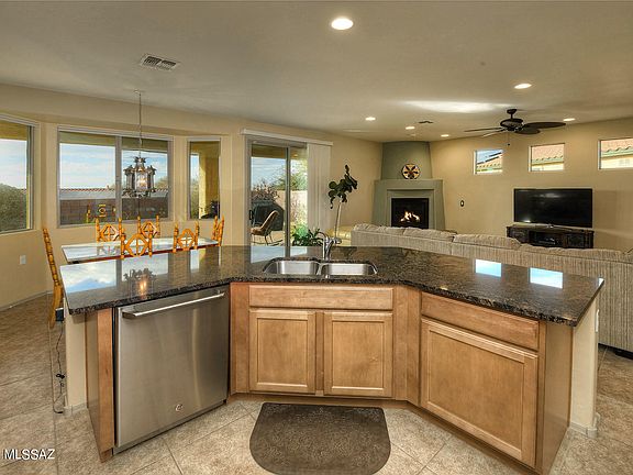 5th image of 10126 S Kraft Dr