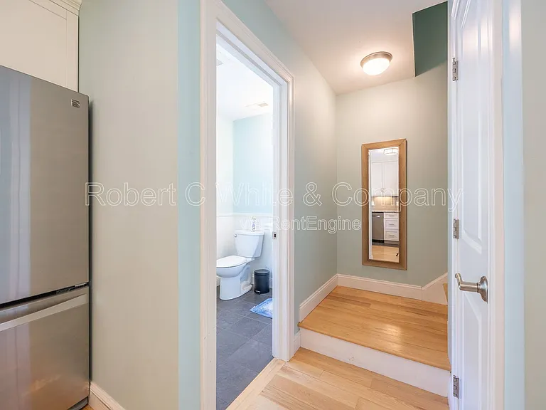28 Armstrong Rd #C21 — Photo 9