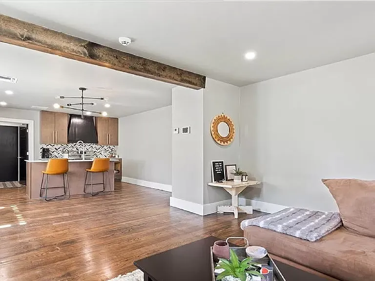 2529 NW 14th St — Photo 6