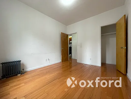 Rented by Oxford Property Group | media 23