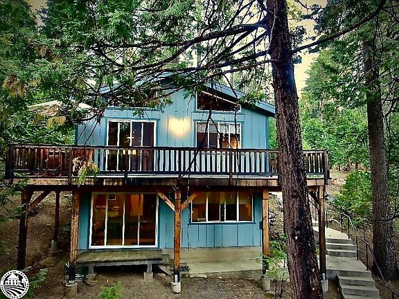 2nd image of 1378 Shoshone Dr
