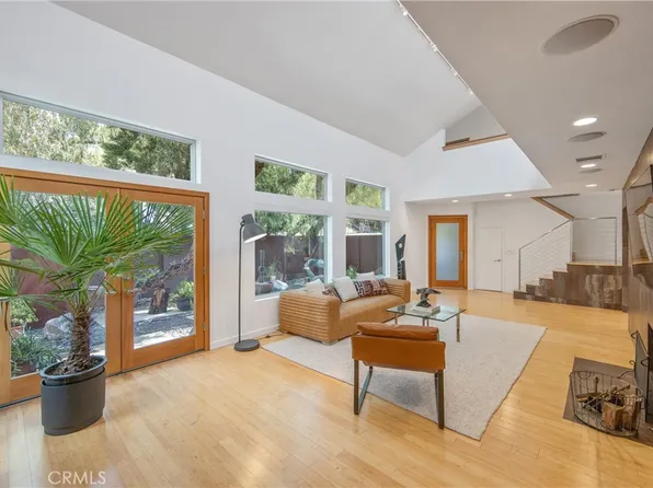 4109 Empis St, Woodland Hills, CA 91364