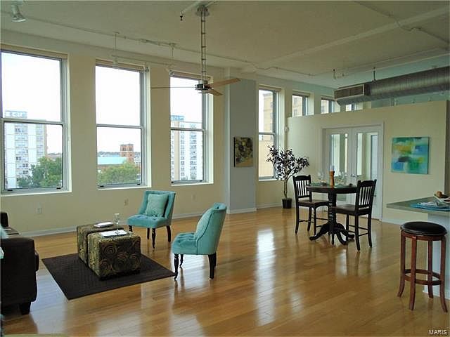 1st image of 1501-1509 Locust St #607