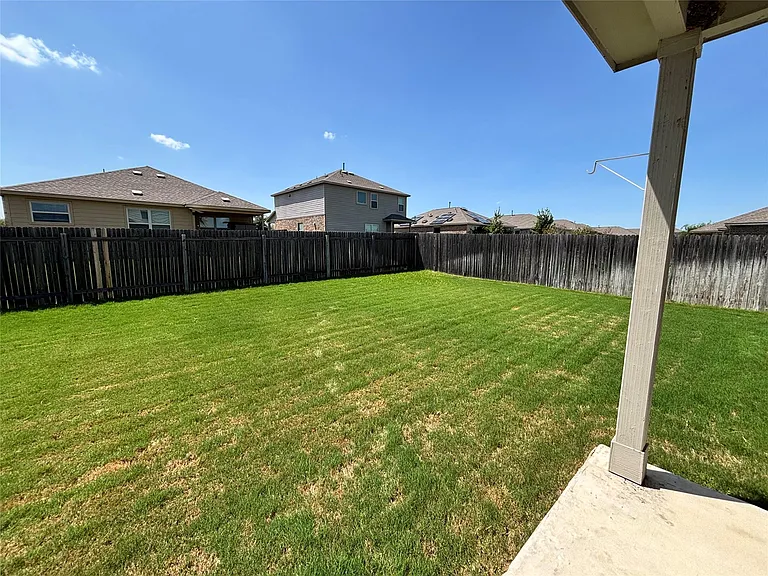 21300 Bird Wing Dr — Photo 12