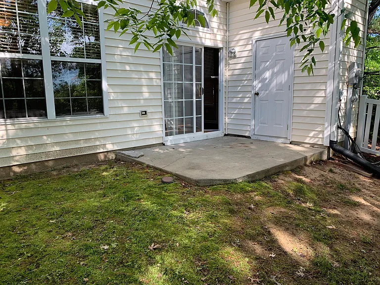 930 Cinnamon Dr — Photo 28