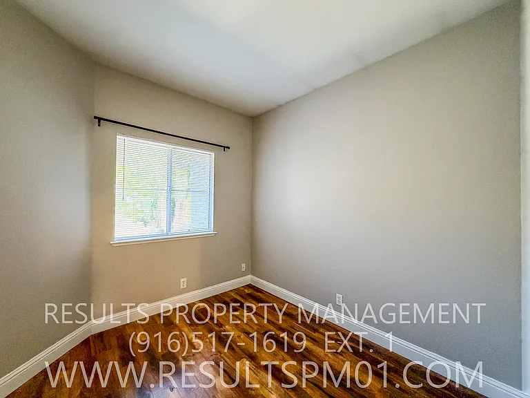 4025 Lowdan Ct — Photo 24