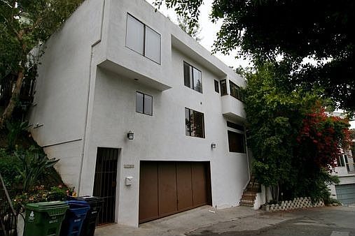 1st image of 2744 Westshire Dr