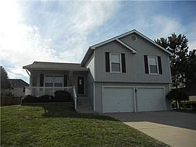 1st image of 856 SW Harvest Dr