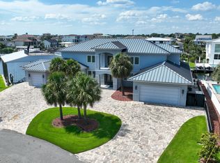 601 Magnolia Dr, Destin, FL 32541