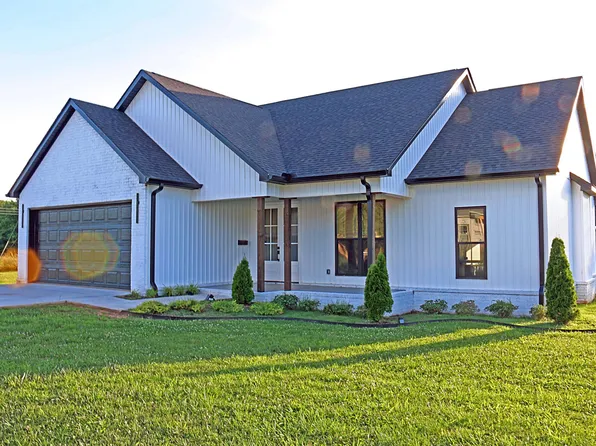 126 Bunnell Ave, Muscle Shoals, AL 35661
