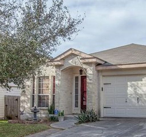 1st image of 5117 Crestwood Hill Dr