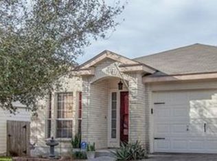 5117 Crestwood Hill Dr, San Antonio, TX 78244