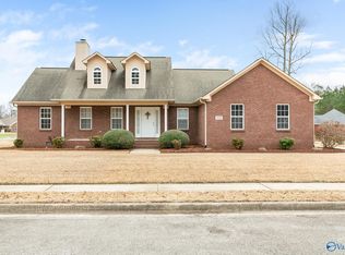 109 Jewell Cobb Ct, Owens X Rds, AL 35763