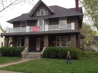 203 S Main St, Cochrane, WI 54622