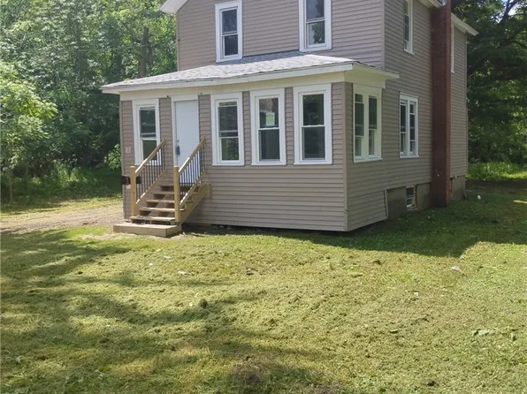 11 4th Ave, Franklinville, NY 14737