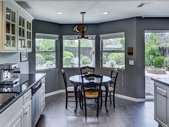 4th image of 26755 Pamela Dr