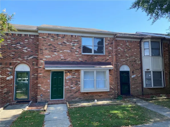 1924 Darnell Dr, Virginia Beach, VA 23455