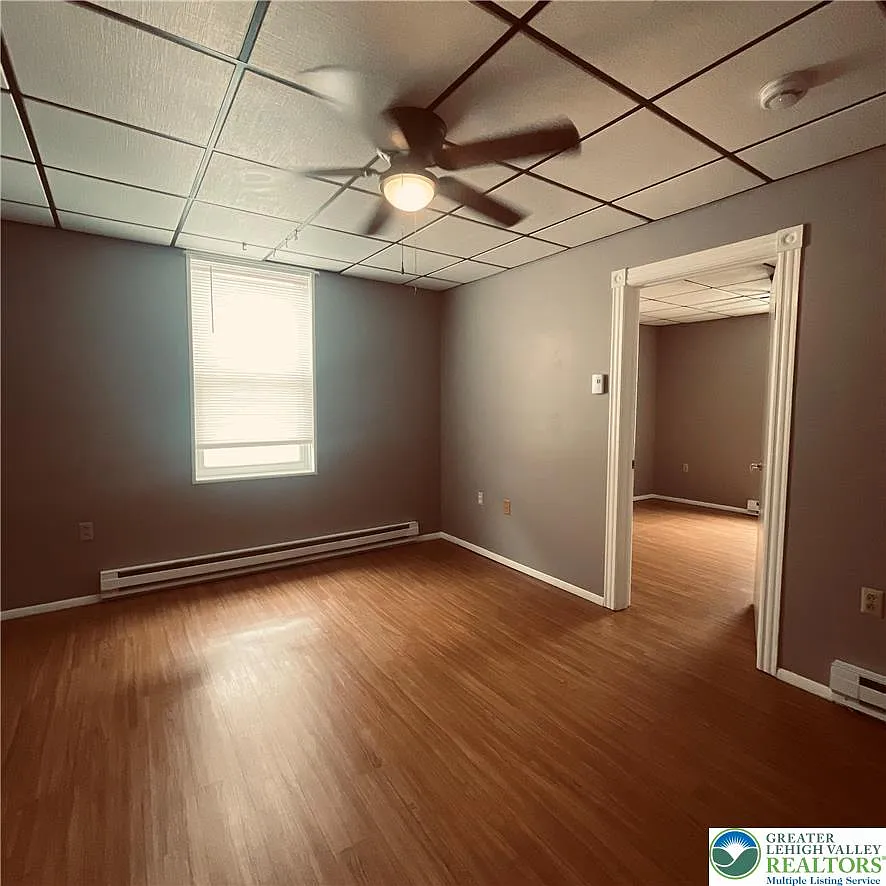 1 bed, 876 sqft, $1,395 — Photo 4
