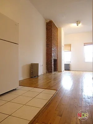 Rented by Next Door Realty NYC | media 16