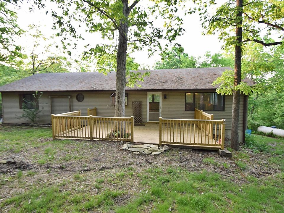 1st image of 30 Sleepy Hollow Dr