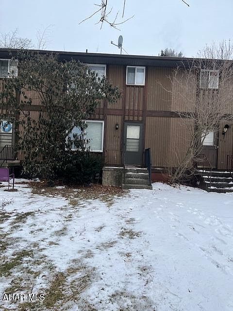 1st image of 618 N Terrace Dr