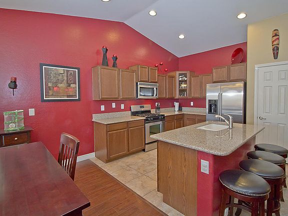 3rd image of 23524 N 25th Pl